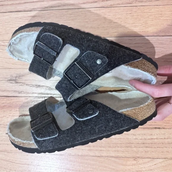 Birkenstrock Warm Slipper in Size 38 - Picture 7 of 10